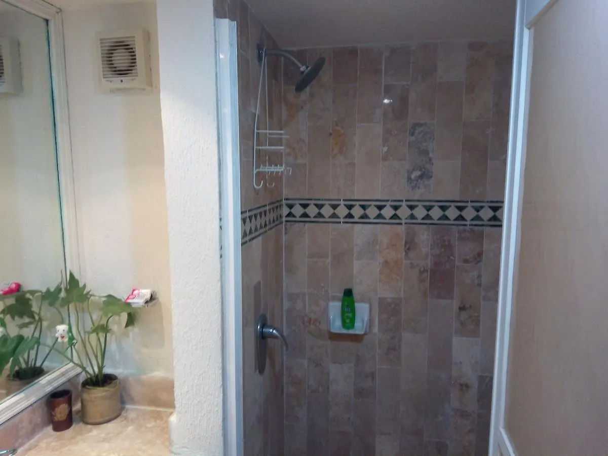 Rinconada Del Sol 2Br Condo By Baitna Плая-дель-Кармен 3*,